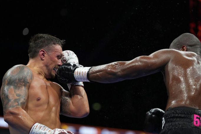 Olexander Usyk versus Daniel Dubois