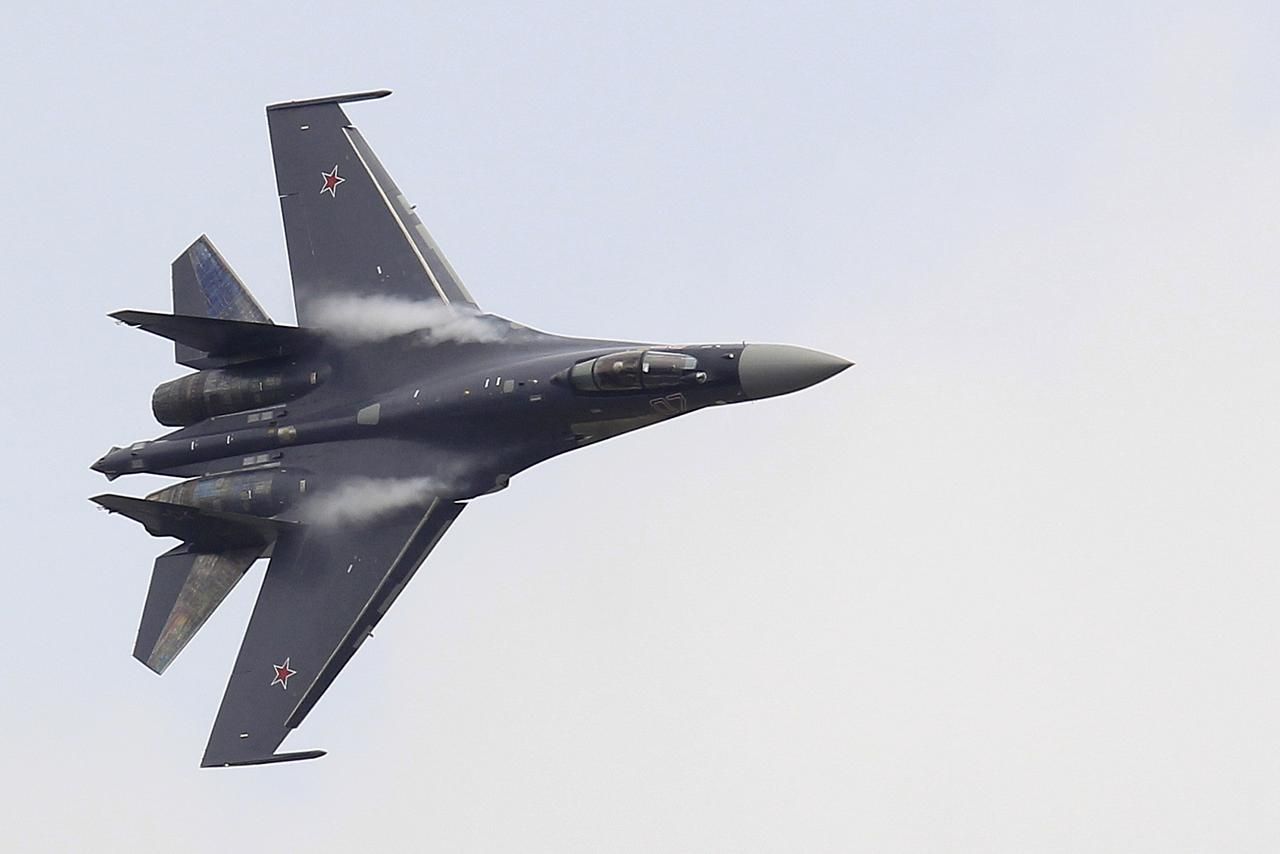 Pařížský aerosalon 2013