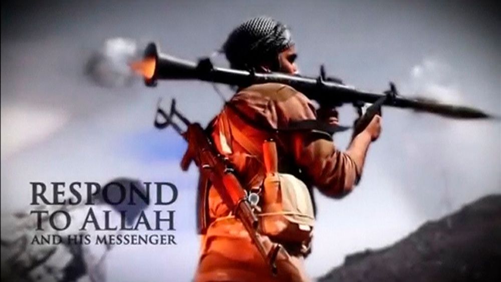 Fotka z náborového videa ISIL.