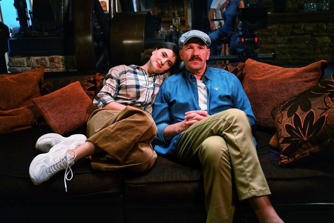 Eva Podzimková a Stanislav Majer v romantické komedii Naše léto.