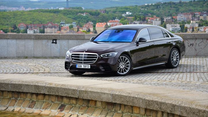 Že prý je to nejlepší auto na světě... Test zbrusu nového luxusního Mercedesu třídy S; Zdroj foto: Martin Přibyl