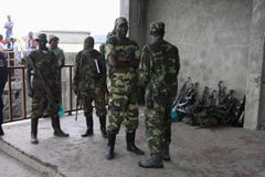 Povstalci z Gomy neodejdou, chystají se na armádu