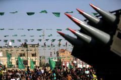 Palba na Izrael zvyšuje popularitu Hamásu. Většina Palestinců ho má za vítěze