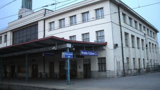 Královéhradecké vlakové nádraží, ilustrační foto.