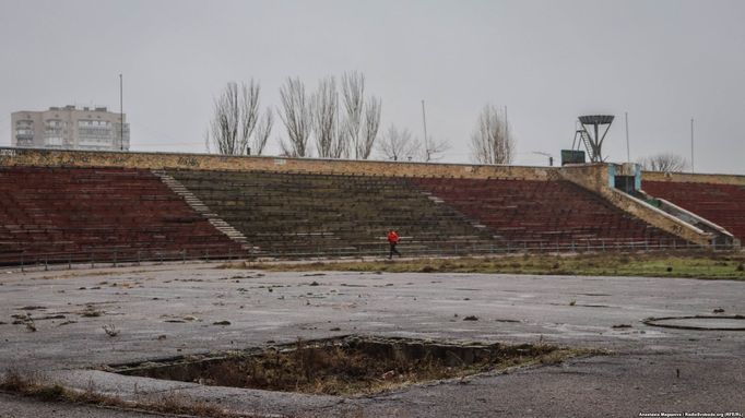 Fotografie od pobřeží Azovského moře, Ukrajina, město Berďansk.