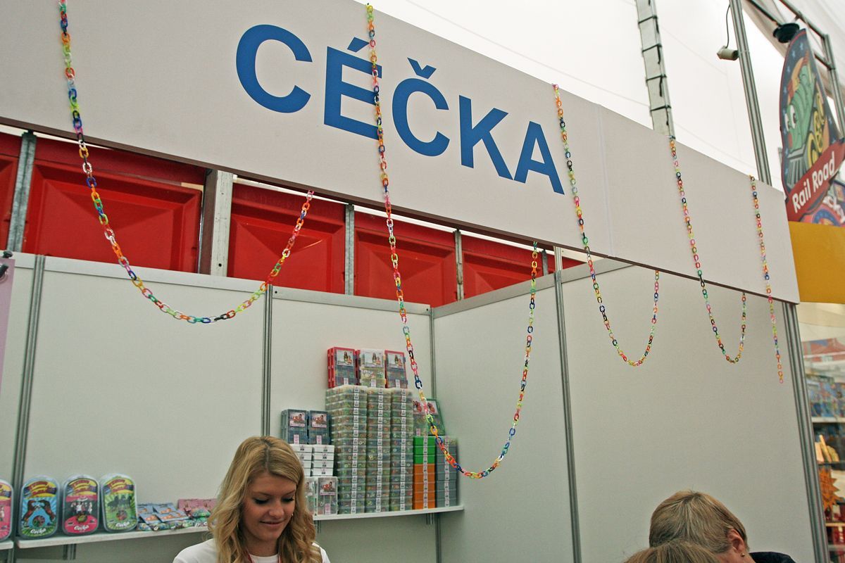 Veletrh her a hraček