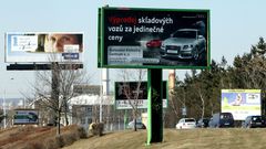 Billboardy, reklama, ilustrační foto