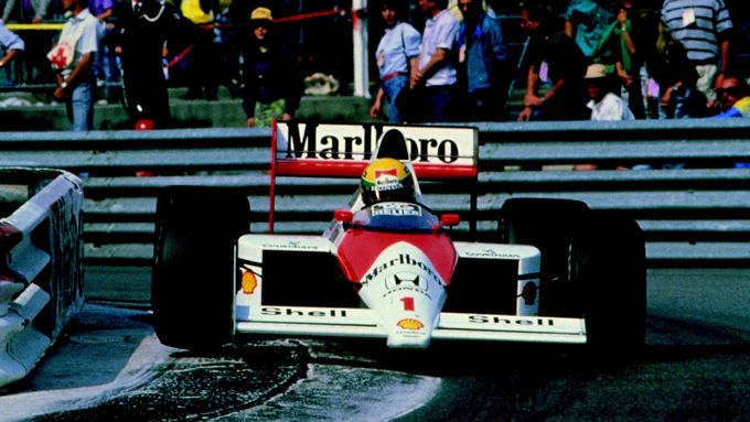 Ayrton Senna, Jackie Stewart nebo Fernando Alonso. projeďte si trať v Monaku v průběhu času.