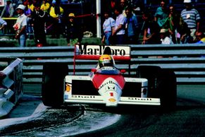 VIDEO Monacká past F1. Projeďte si ji s Ayrtonem Sennou