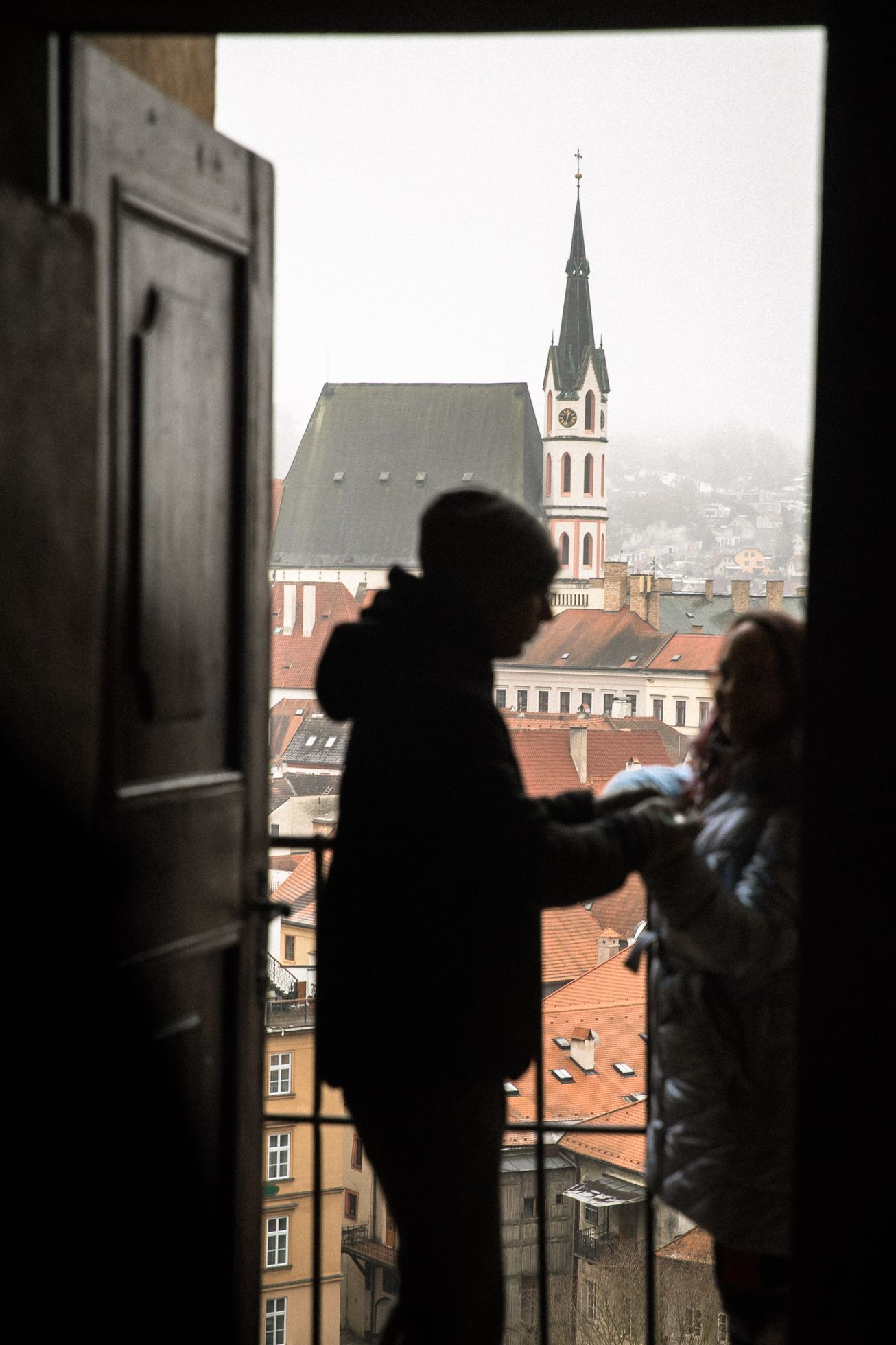 Český Krumlov, overturismus, turisté, zima, andělský průvod, advent, mikuláš