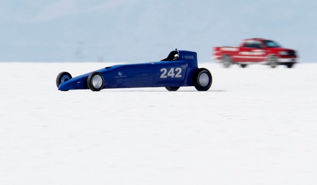 UTAH - 63.každoroční Bonneville SpeedWeek na Boneville Salt Flats u Wendoveru
