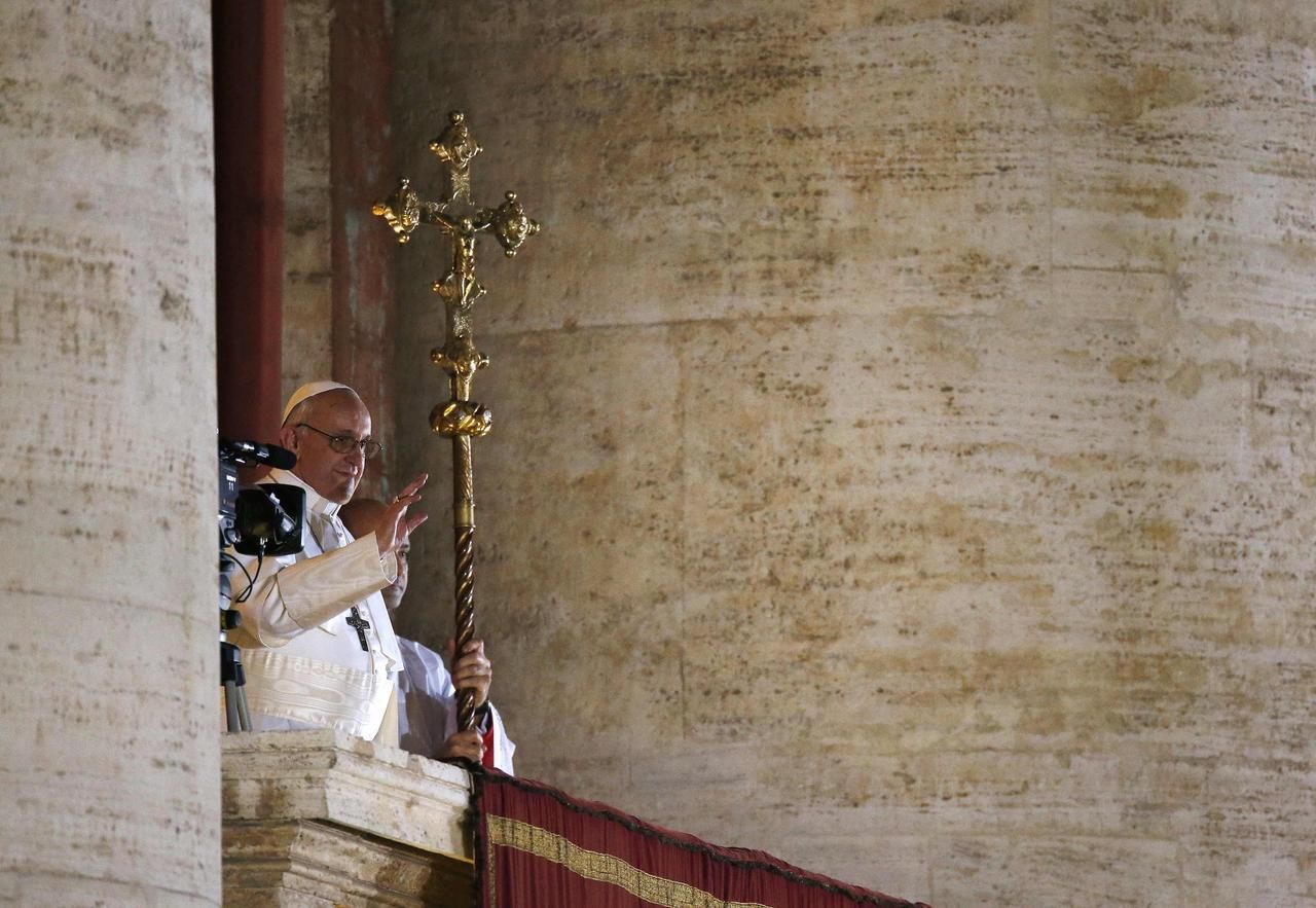 Papež zdraví věřící