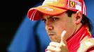 Brazilec Felipe Massa se raduje z pole position ve Velké ceně Turecka.