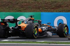 Další Piastriho katastrofa v boji o titul. Norris vyhrál sprint, pak i kvalifikaci