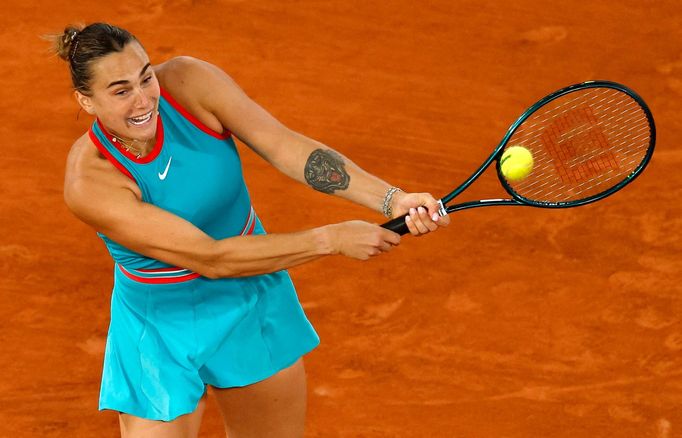 Aryna Sabalenková - Iga Šwiateková, semifinále French Open 2025