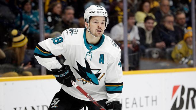 Tomáš Hertl v dresu San Jose.