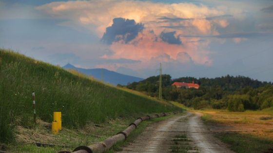 Krása a lesk podzemních vrtů aneb Propíchané Podještědí