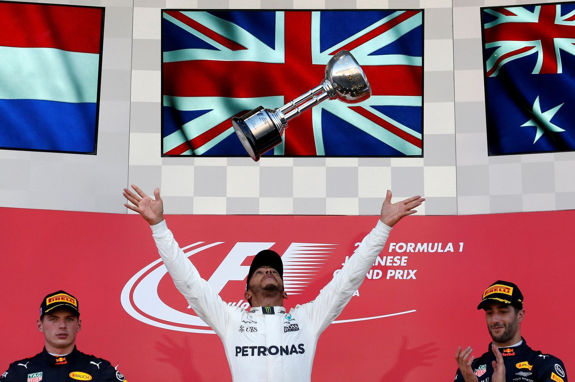 VC Japonska: Lewis Hamilton