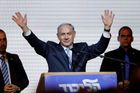 Na poslední chvíli. Netanjahu se dohodl na nové vládě