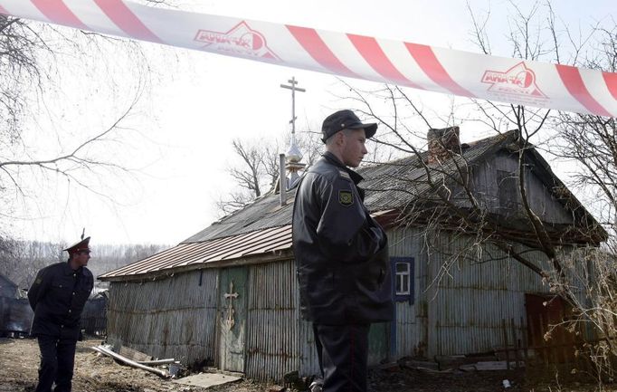 Dům Pjotra Kuzněcova střeží policie.