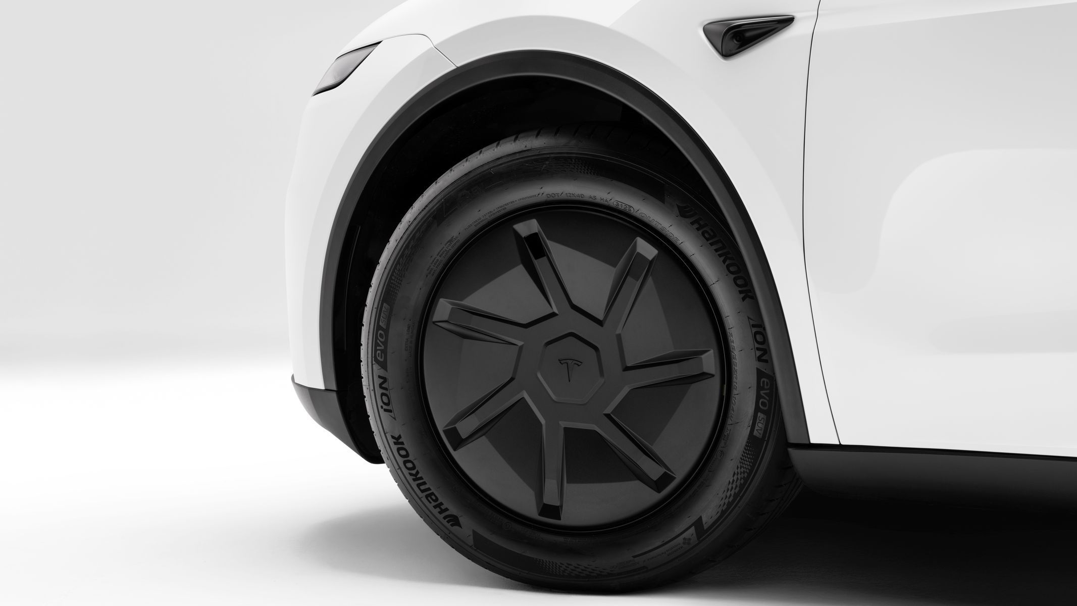 Tesla Model Y Standard