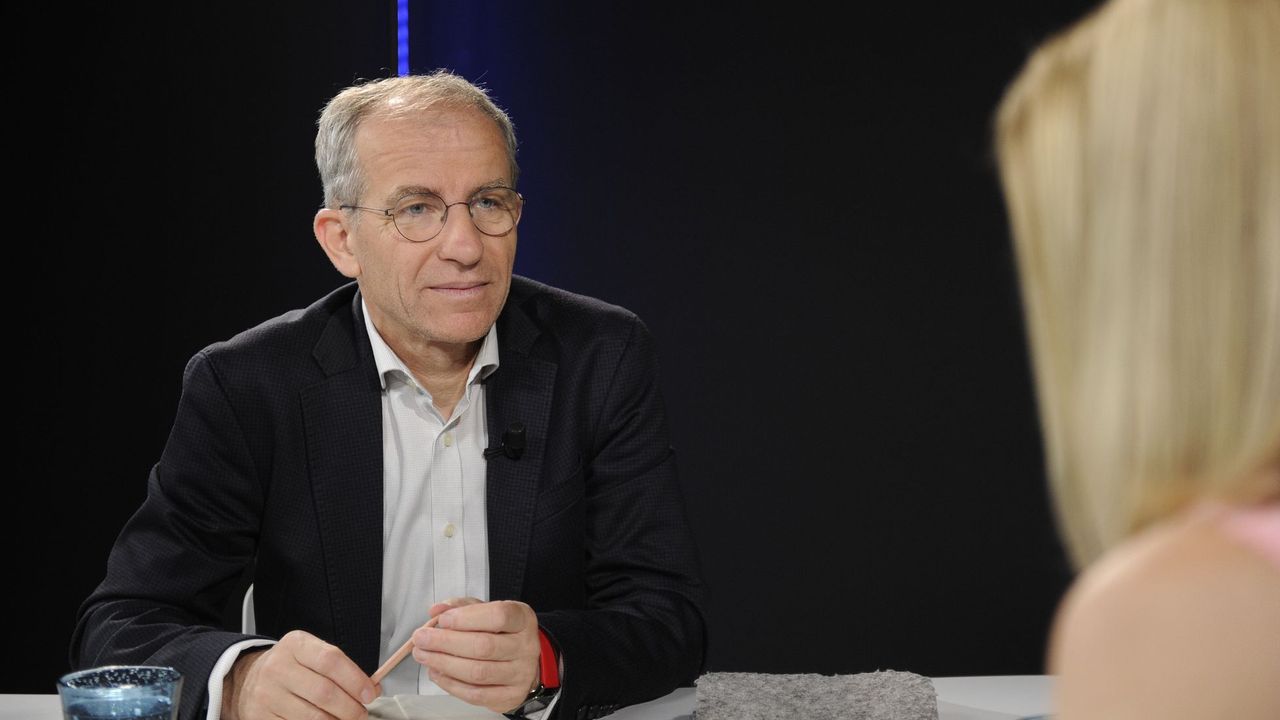 Ještě horší než váleční štváči. Rusista popsal největší hrozbu pro ruskou společnost