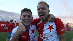 Fotbalisté Slavie slaví ligový titul 2016-17