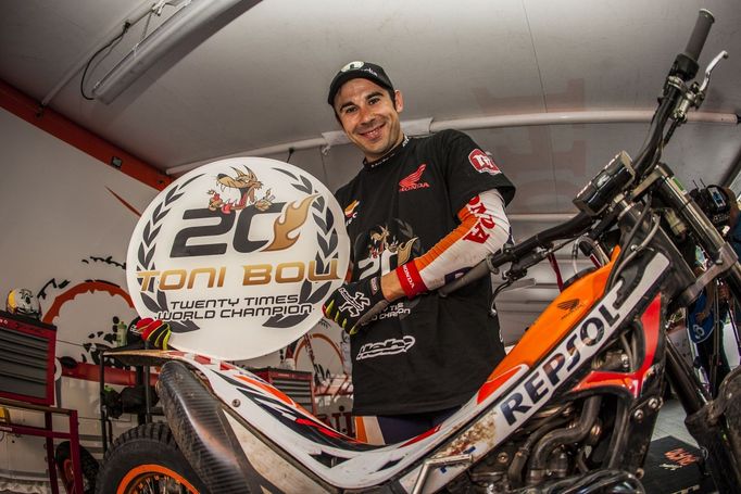 MS v trialu 2016: Toni Bou, Honda