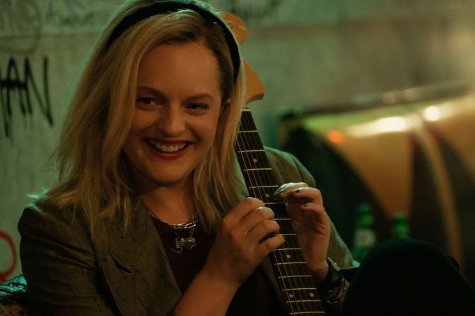 Elisabeth Mossová jako Kirby.