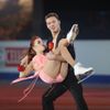 ME v krasobruslení 2017: Jekatěrina Bobrovová a Dmitrij Solovjov
