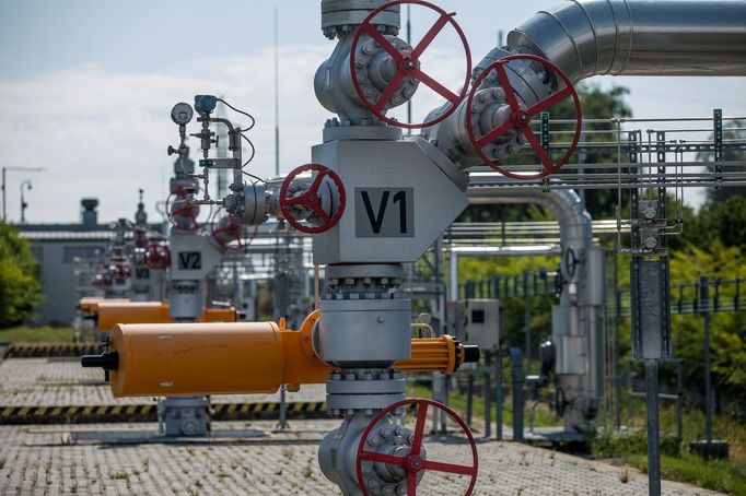 Zásobník zemního plynu společnosti RWE Gas Storage v Hájích u Příbrami