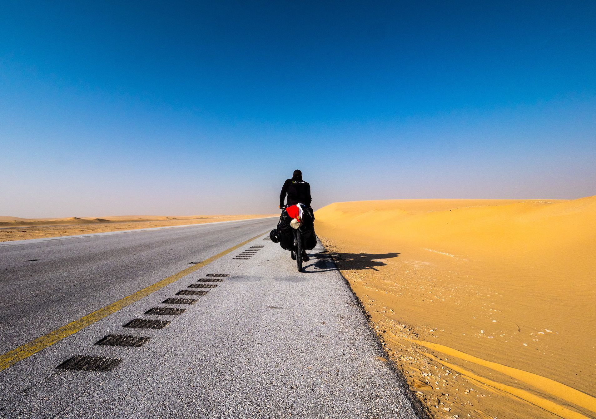 Na kole přes Arabský poloostrov