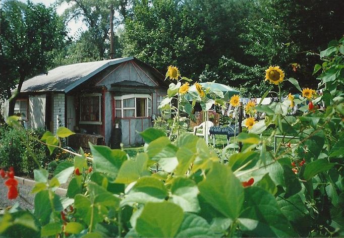 Jedna ze starých chat, která nepřežila povodeň roku 2002, soukromý archiv