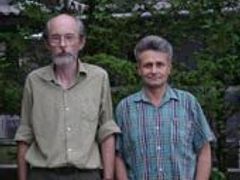 Čeští entomologové Petr Švácha a Emil Kučera na snímku indického deníku