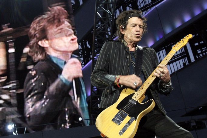 Mick Jagger a Keith Richards z The Rolling Stones v roce 2007.