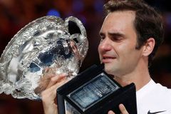 Federerův vodopád slz umocnil výjimečnost příběhu, který se málem nestal. Za vším hledej ženu