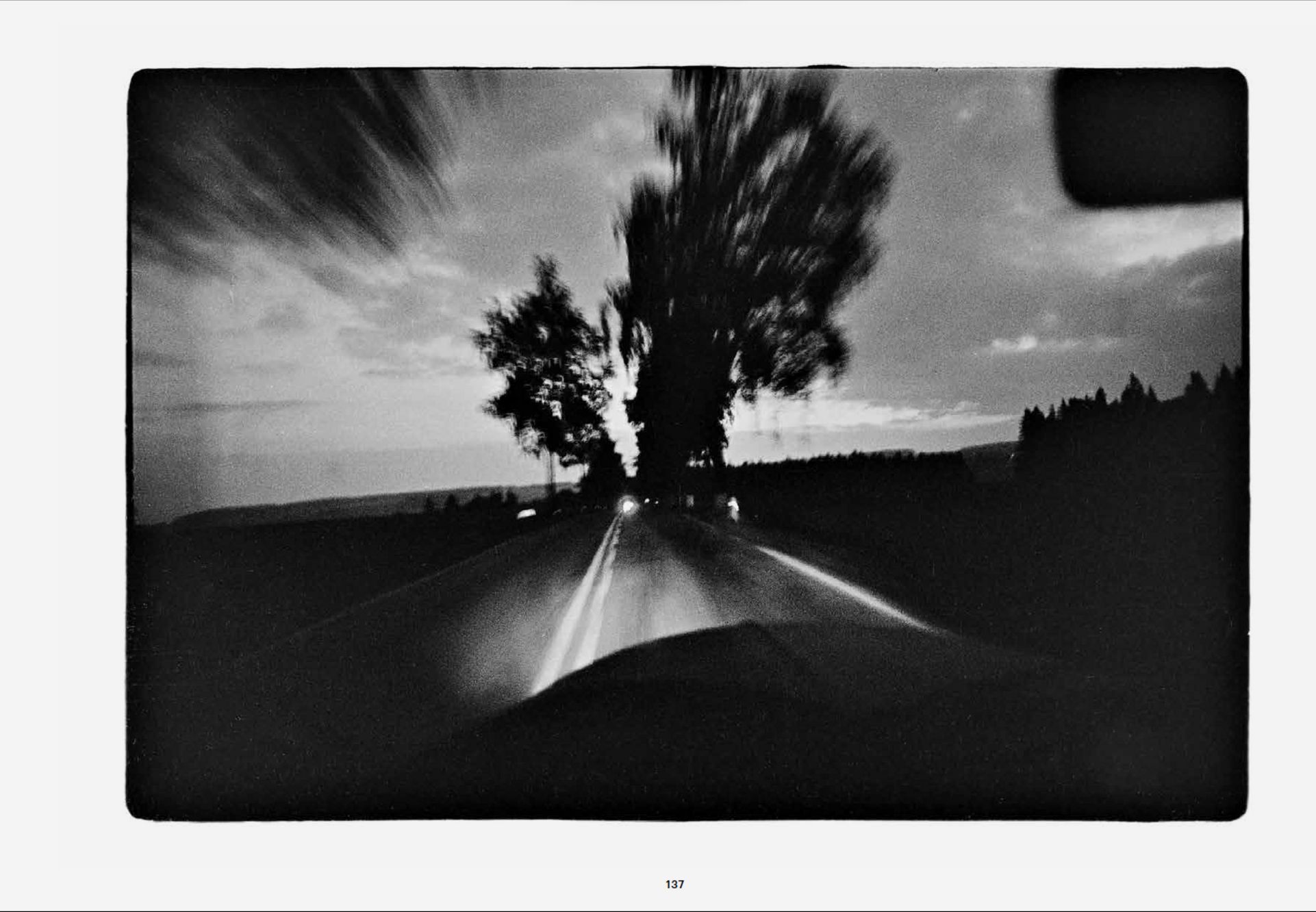 Bohdan Holomíček, fotograf, kniha, Album 1958–1977, Foto, Magazín