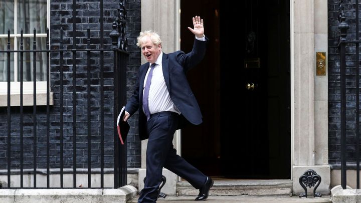 Dohoda s EU v nedohlednu. Po "nekonečném" brexitu hrozí cla a další propad ekonomiky