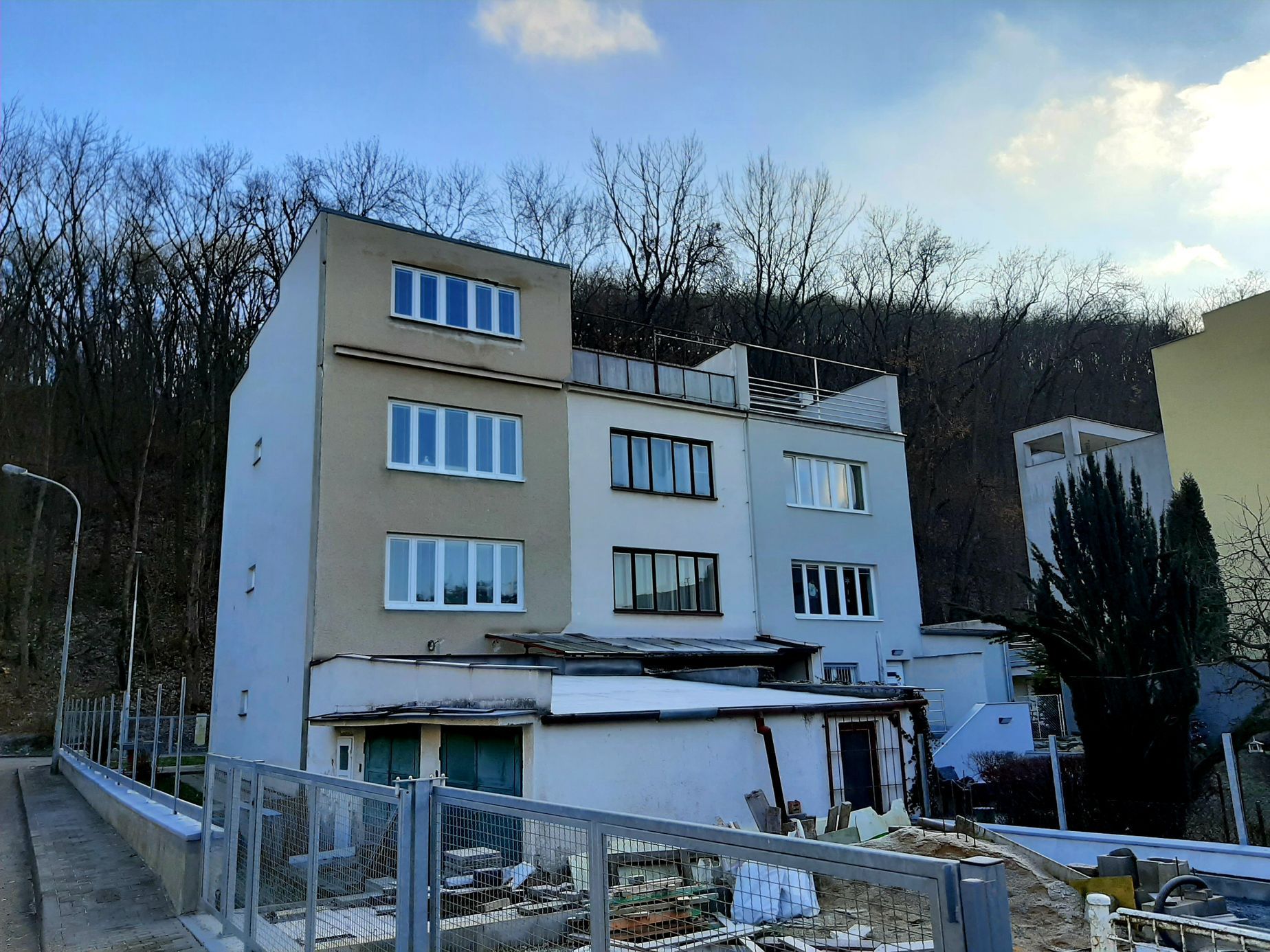 Brno Pisárky, Masarykova čtvrť, vily