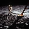 Historické fotografie z vesmírných mísí americké NASA. Apollo 11, rok 1969