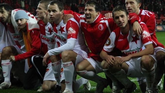 Fotbalisté Slavie se po pěti zápasech dočkali v lize zisku tří bodů