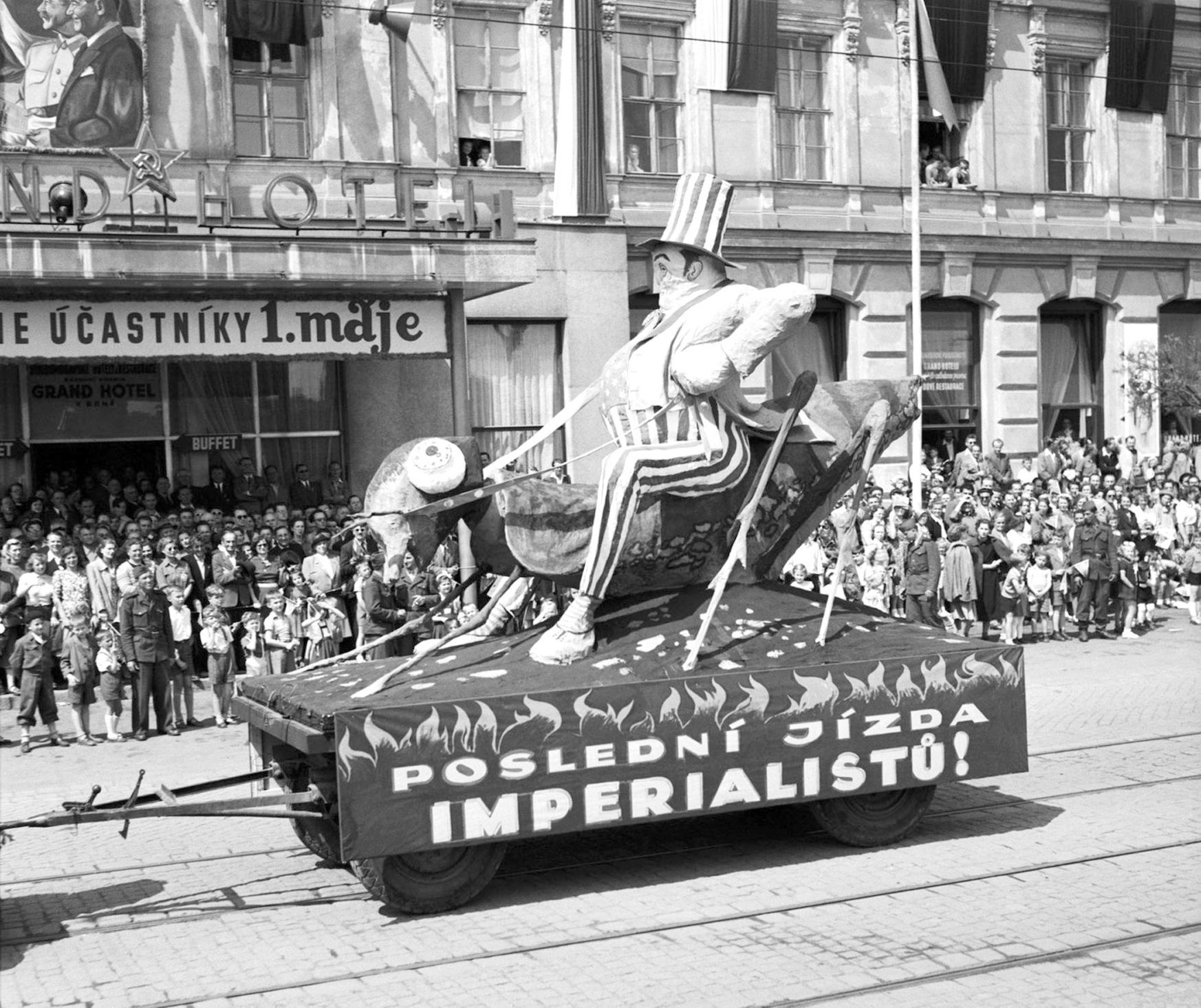 1. máj, socialismus