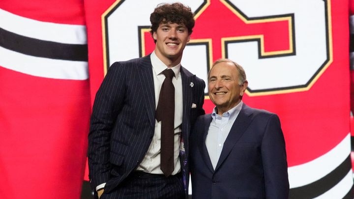 "Obrovský hazard." Klub NHL draftoval hráče, který začne sezonu v jiném sportu; Zdroj foto: Reuters
