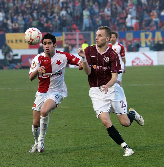 Fotbalista klubu AC Sparta Praha Michal Kadlec v utkání Gambrinus ligy se Slávií Praha.