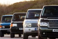 Luxusní teréňák Range Rover slaví čtyřicátiny