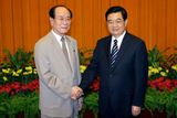 Předseda severokorejského parlamentu Kim Yong-nam spolu s čínským prezidentem Chu Ťin-tchao.