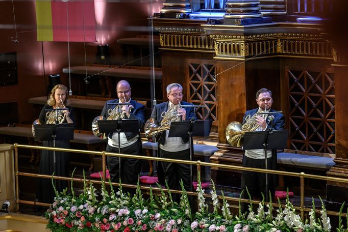 Snímek ze zahajovacího koncertu.