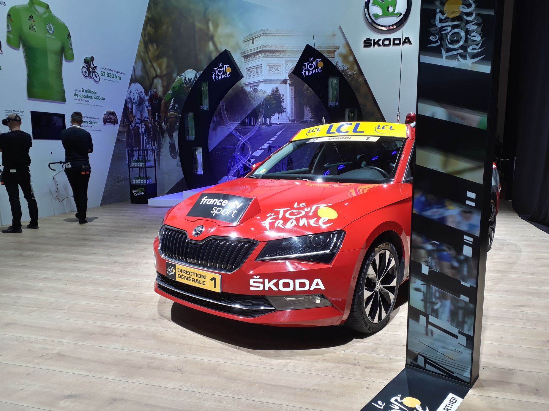 Škoda na autosalonu v Paříži
