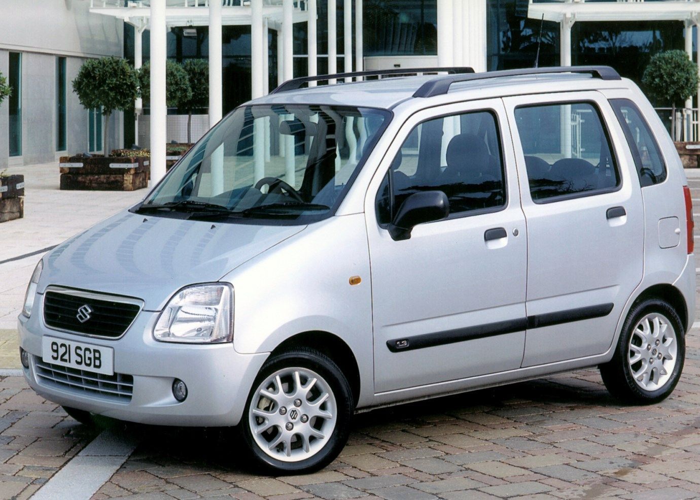 Auta z bazaru