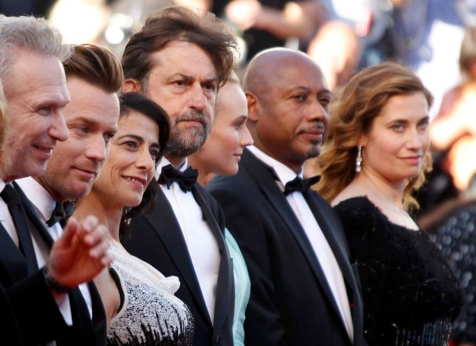 Porotci Cannes 2012: Jean-Paul Gaultier, Ewan McGregor, Hiam Abbass, Nanni Moretti, Diane Kruger, Raoul Peck a Emmanuelle Devos